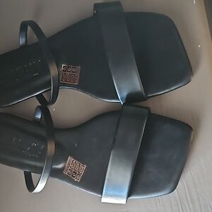 JMGXY Black Leather Sandals sz 6.5/37